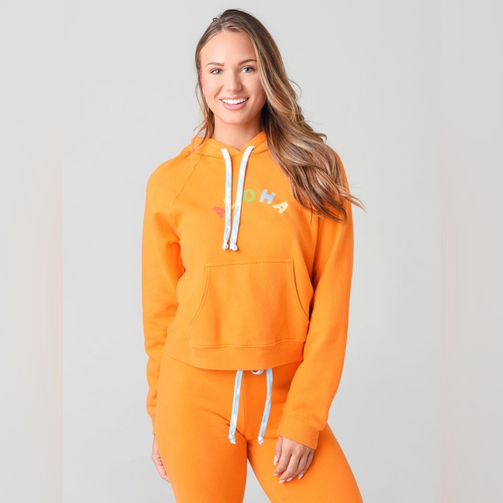 Warm Fun Aloha Hoodie in Size Small!
